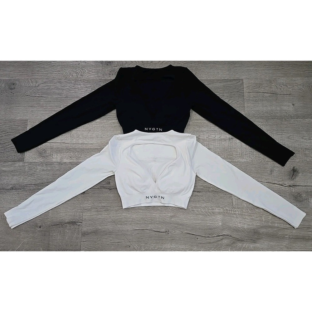 NVGTN Black White Open Back Long Sleeve Crop Top Women's XS Built In Bra Active